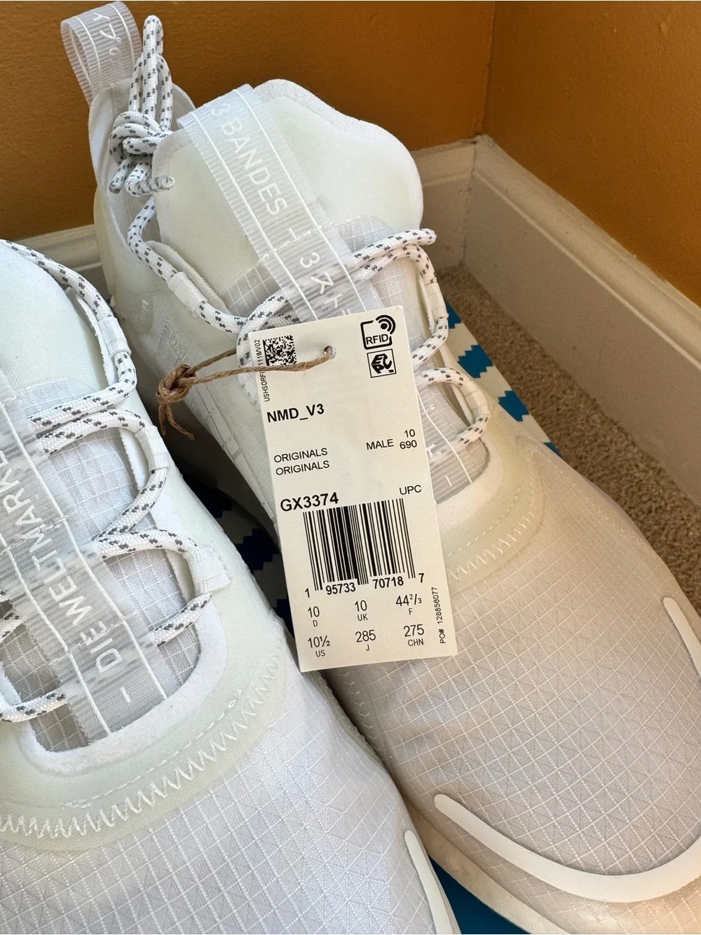 adidas Triple White Men’s Sneaker
